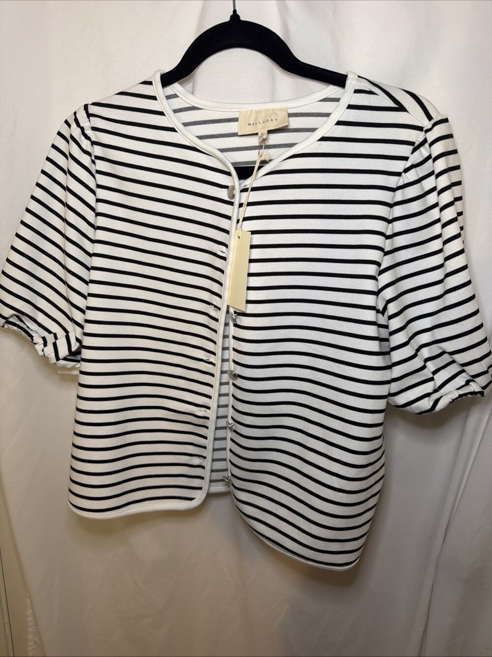 Melloday Adorable White Size Medium Stripe Button Down